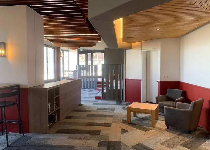 Odalys Tourotel מלון דירות 3*